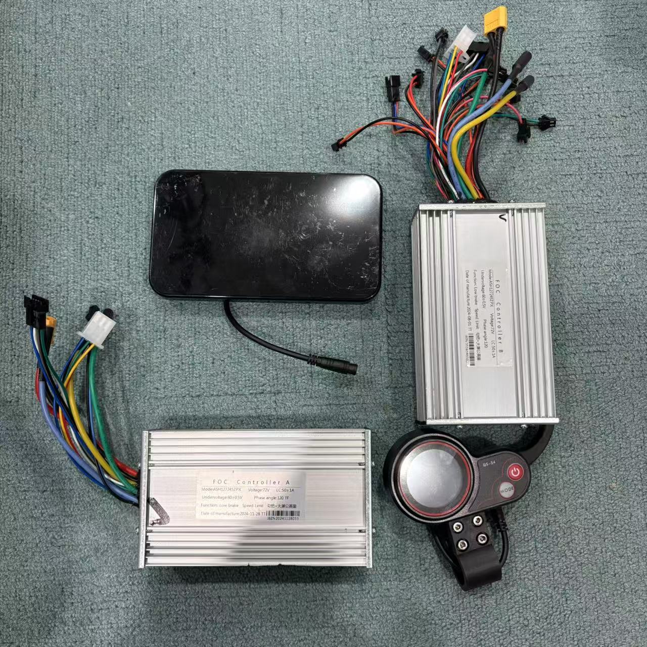 Toursor X13 X14 72V 8000W 1000 - مراجعة 72V 45A Dual Controller وسعره